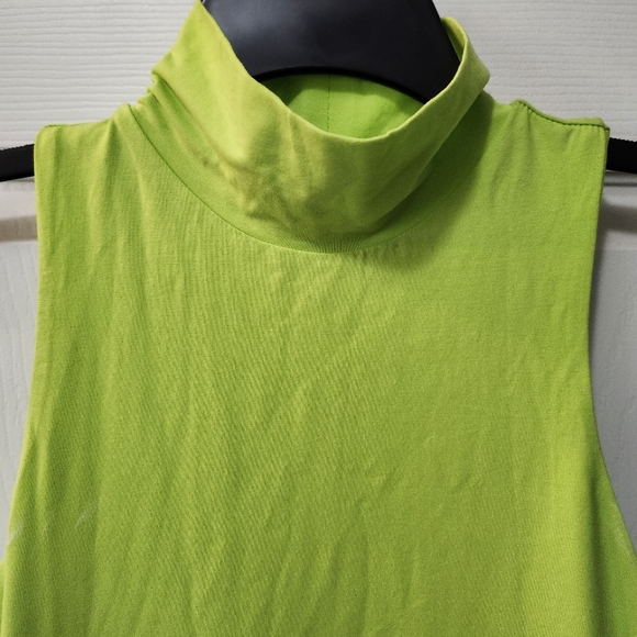 NWT Revolve Superdown Green Janet Slit Bodycon Sleeveless Turtleneck Dress Sz XS - Picture 5 of 9